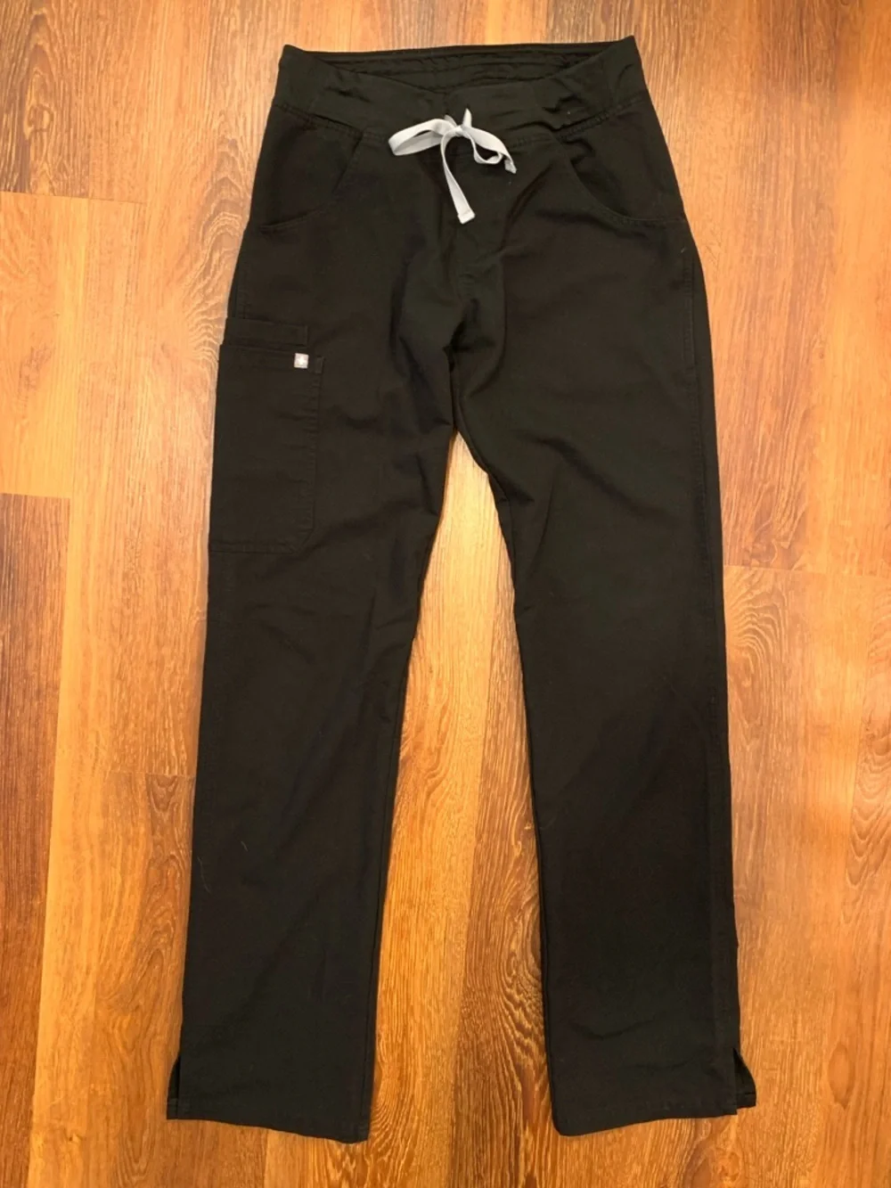 FIGS Women's XS Black Scrub Pants Style T21004T Stretch Waist Multiple Pockets - Picture 1 of 10